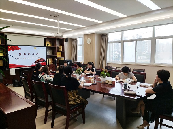 聯(lián)學(xué)聯(lián)建進(jìn)行時，來跟民革小張律師一起聚焦《民法典》