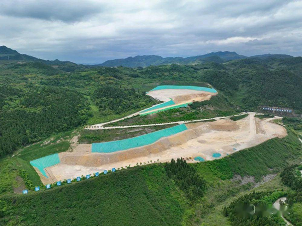 1744190807410734.jpg 陜西龍門鋼鐵有限責(zé)任公司木龍溝鐵礦古寺溝尾礦庫提升改造項(xiàng)目_副本.jpg